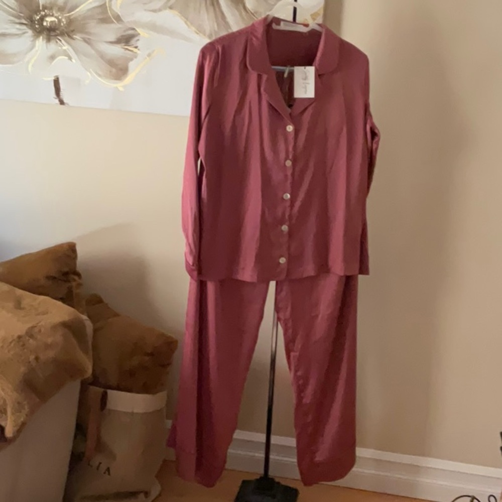 Catalfo lounge set